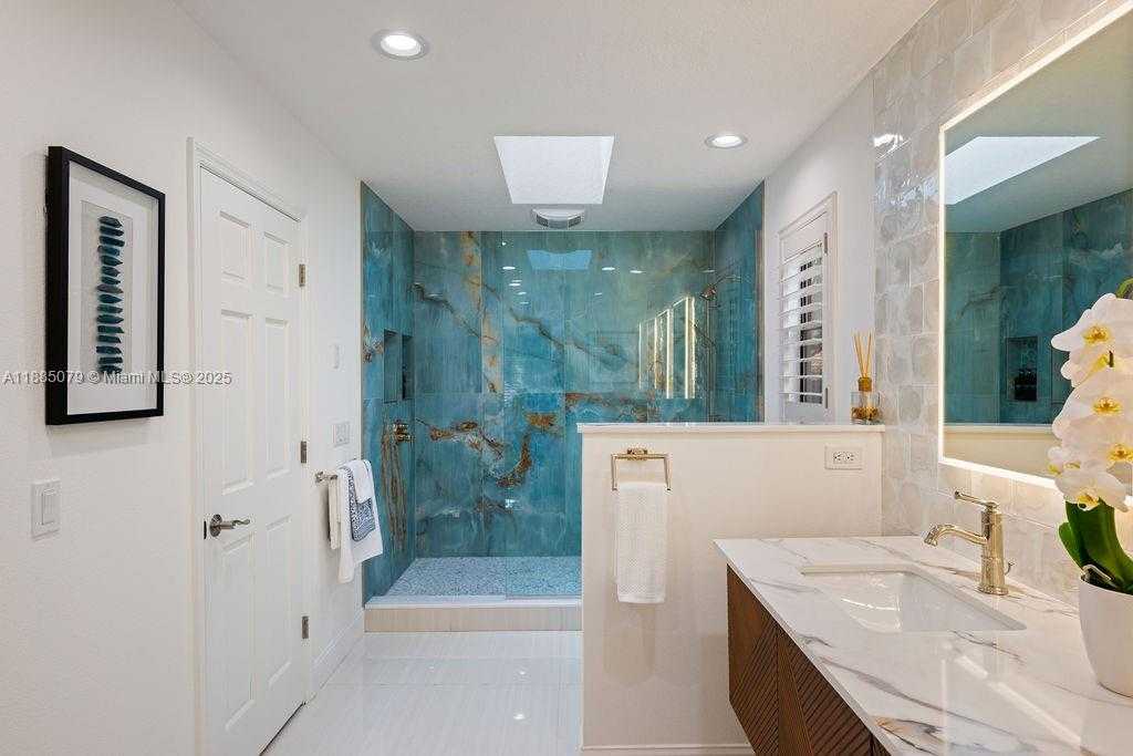 Small Image of 128 WOODMILL RD, Other City - In The State Of Florida Number 34