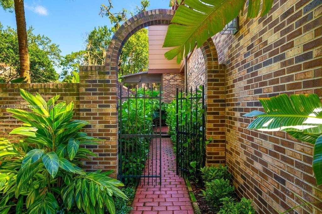 Small Image of 128 WOODMILL RD, Other City - In The State Of Florida Number 4