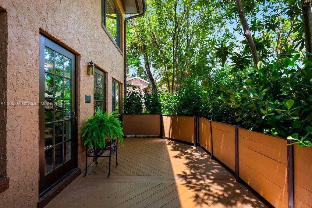 Small Image of 128 WOODMILL RD, Other City - In The State Of Florida Number 43