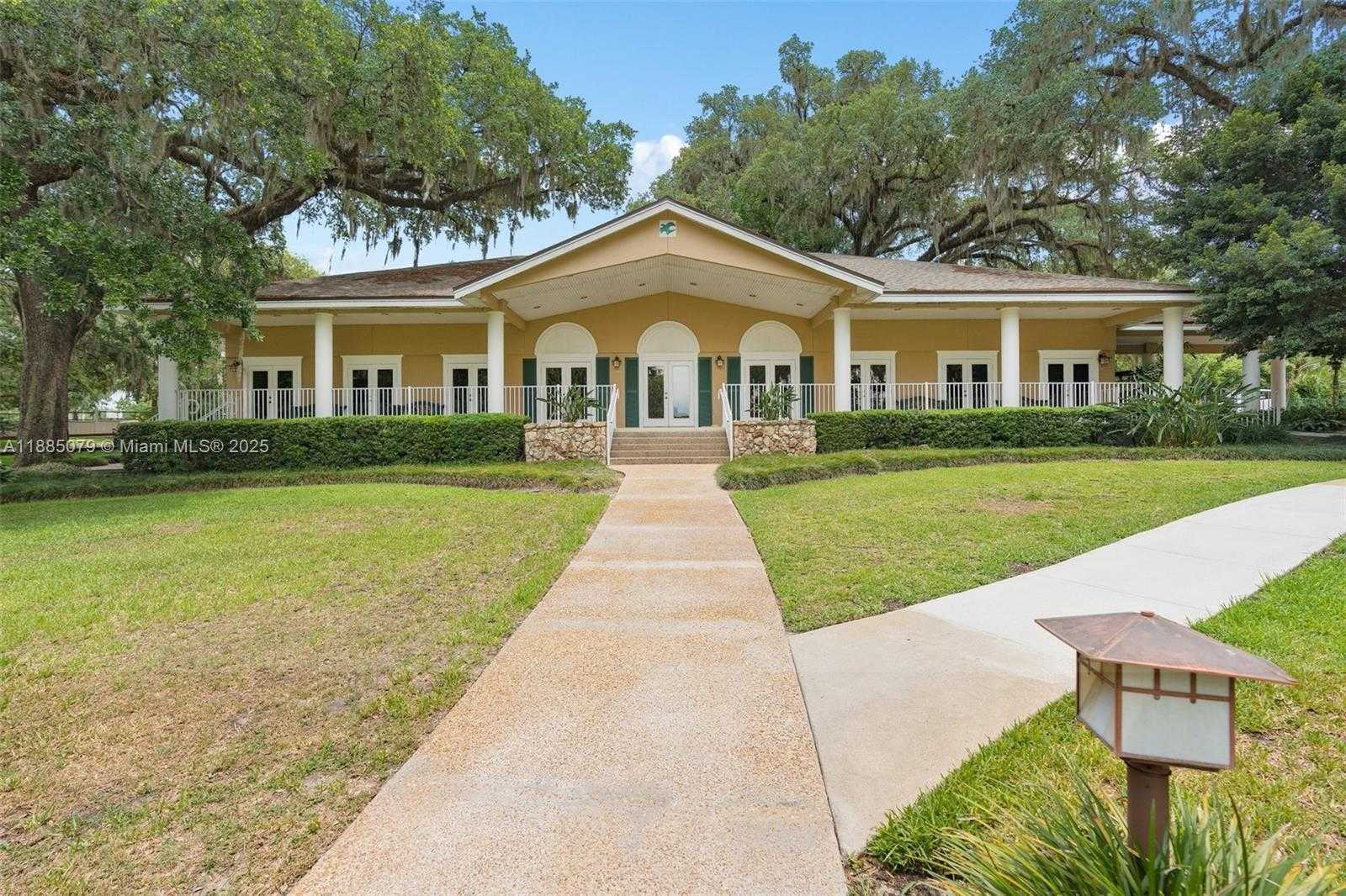 Small Image of 128 WOODMILL RD, Other City - In The State Of Florida Number 52