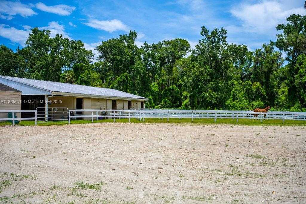 Small Image of 128 WOODMILL RD, Other City - In The State Of Florida Number 58