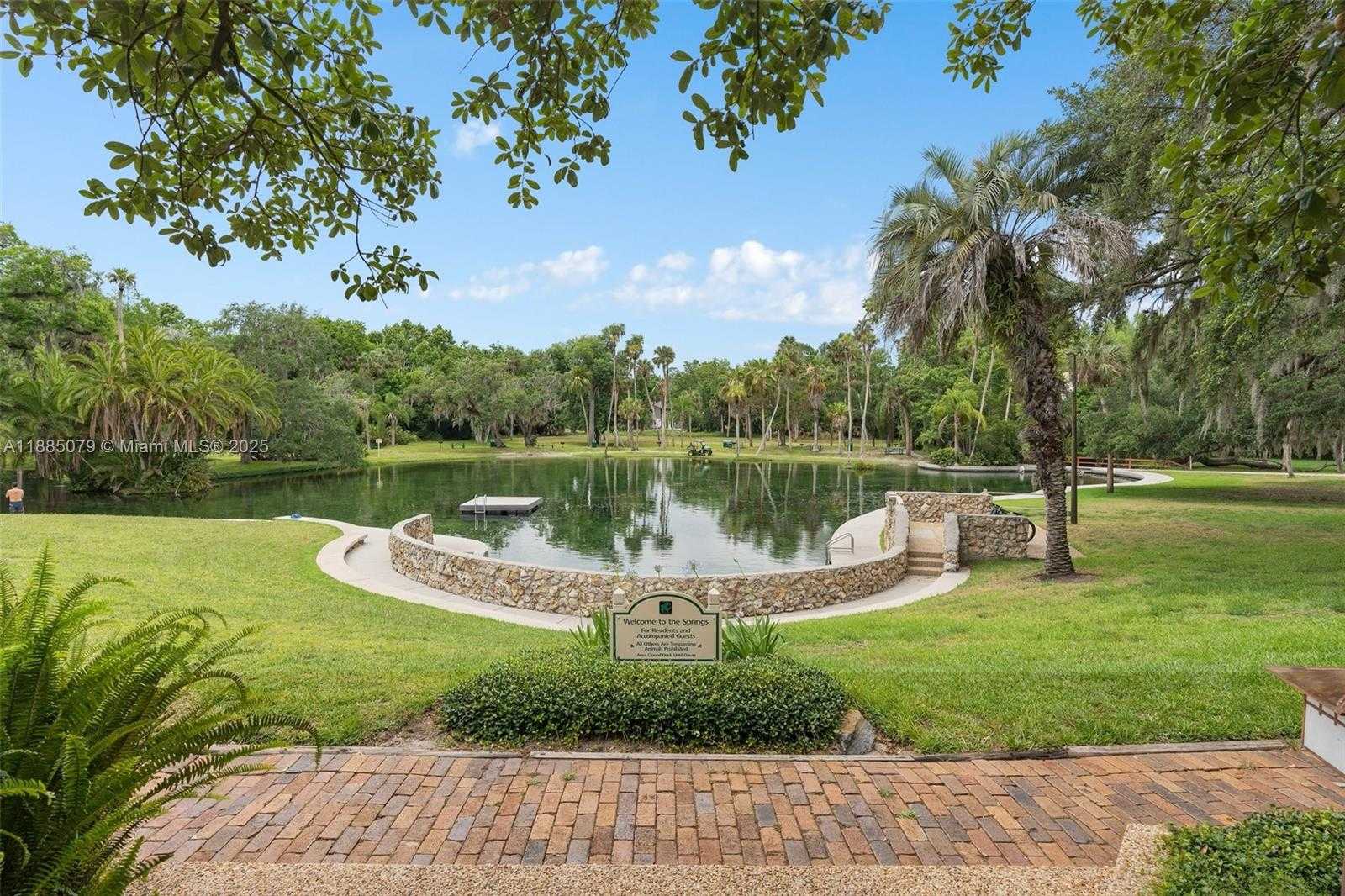 Small Image of 128 WOODMILL RD, Other City - In The State Of Florida Number 64