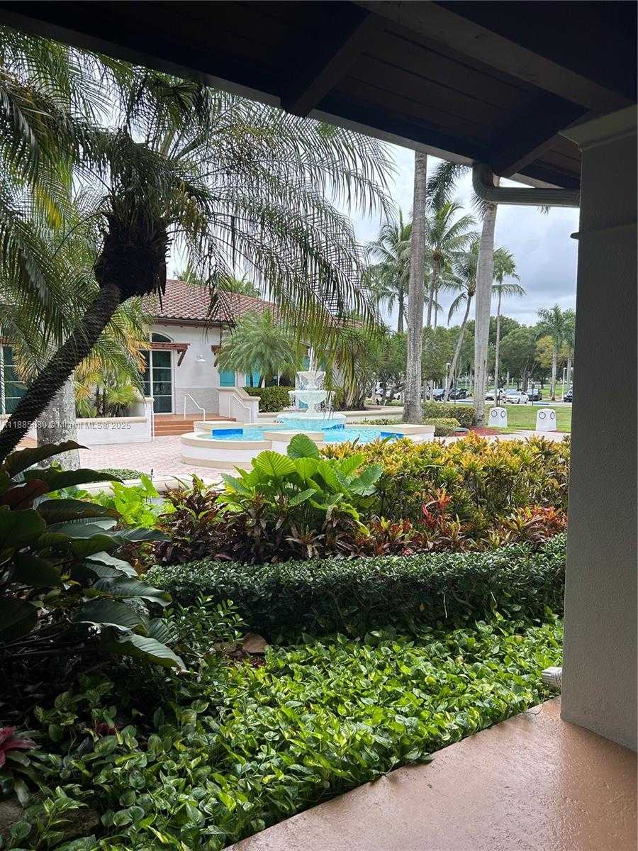 Small Image of 11361 NORTH WEST 64TH TER, Doral Number 44