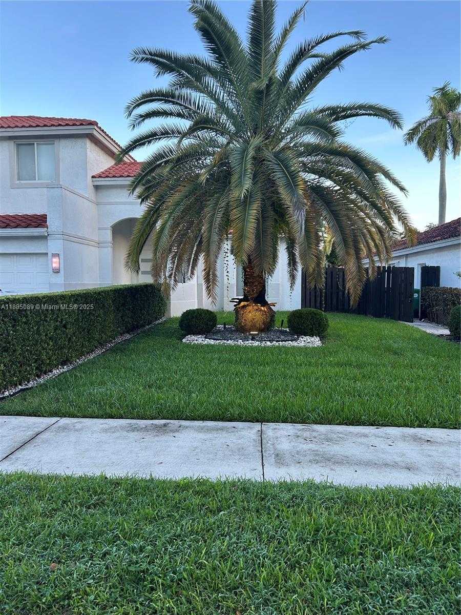 Small Image of 11361 NORTH WEST 64TH TER, Doral Number 5