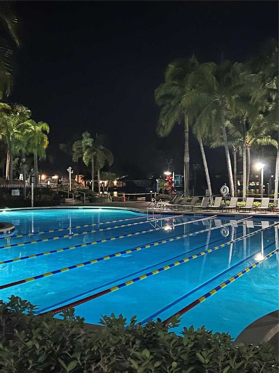 Small Image of 11361 NORTH WEST 64TH TER, Doral Number 58