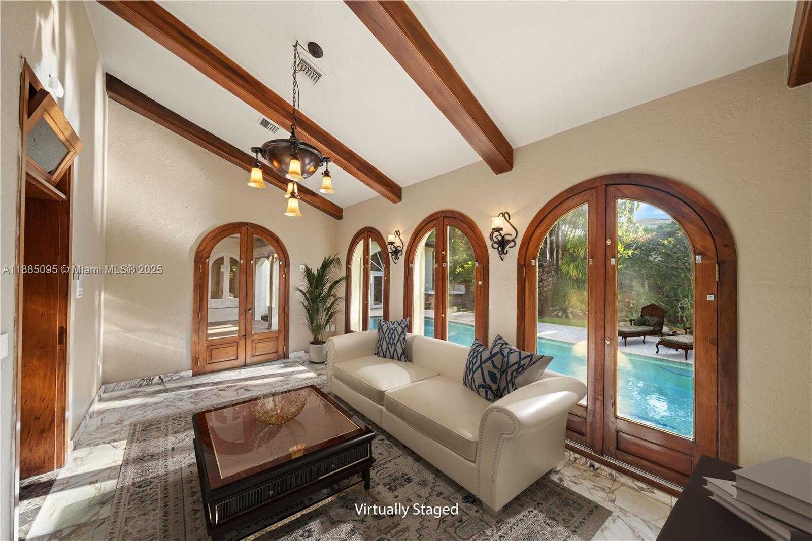 Small Image of 225 ALESIO AVE, Coral Gables Number 10