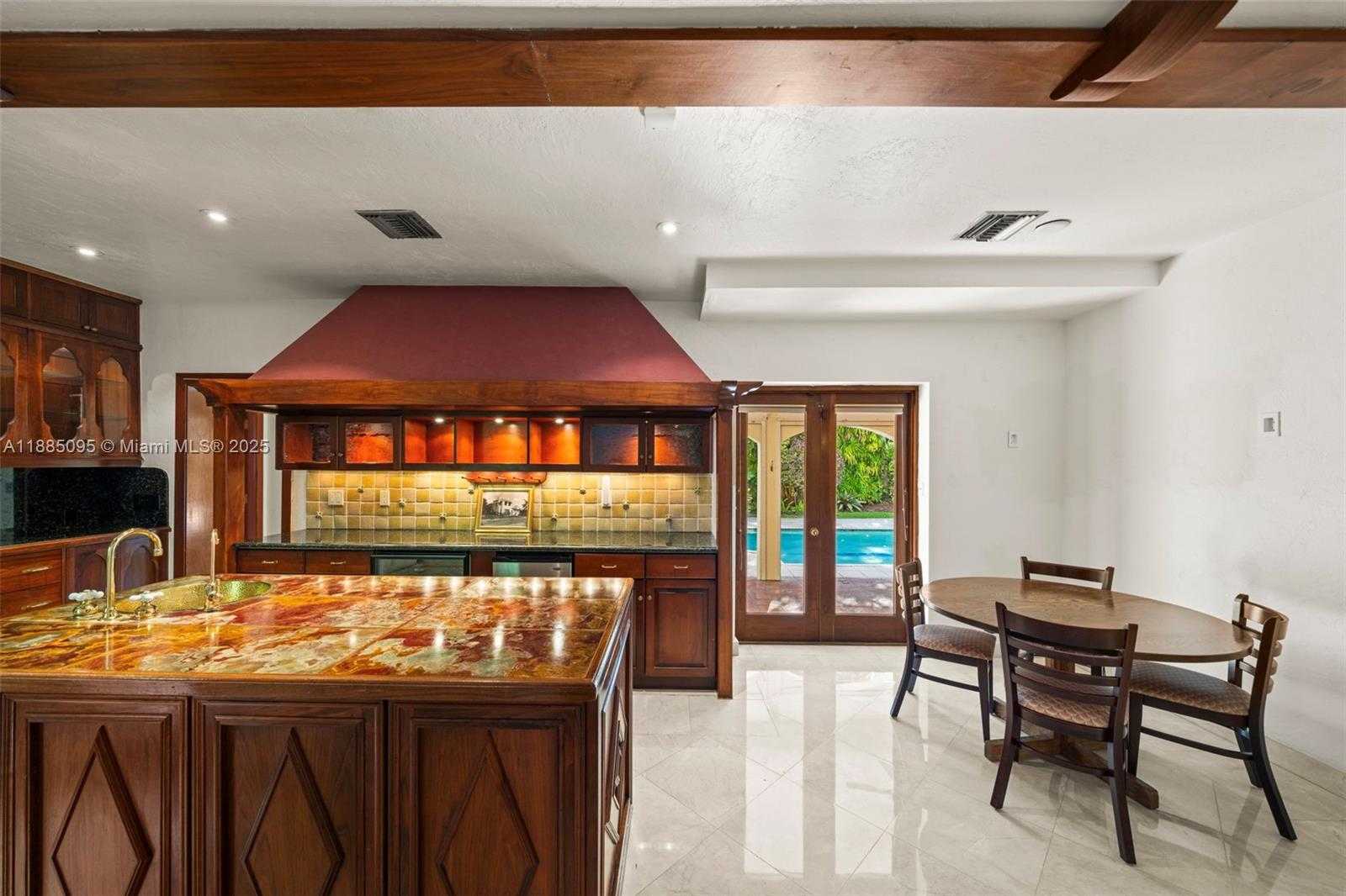 Small Image of 225 ALESIO AVE, Coral Gables Number 18