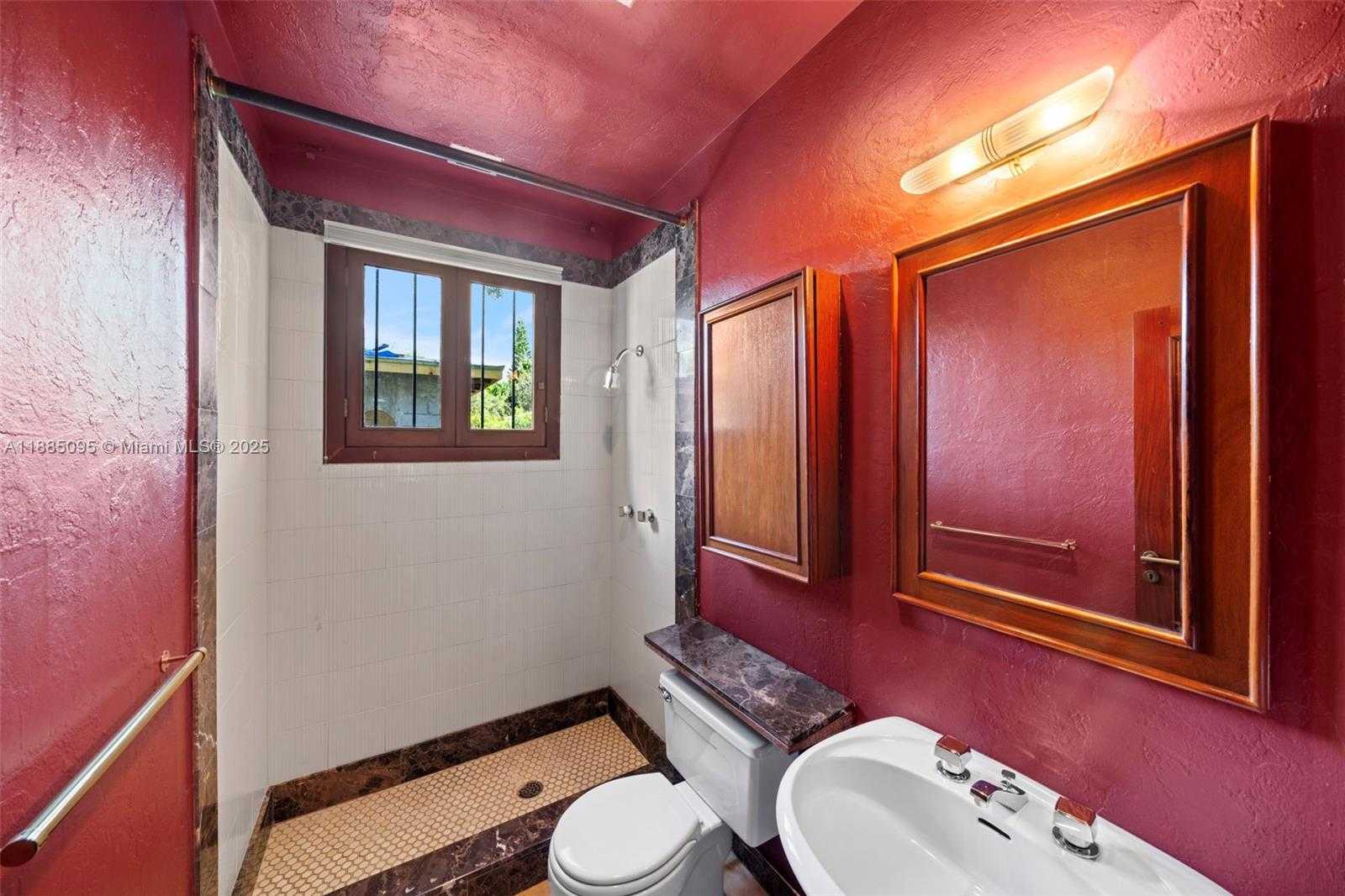 Small Image of 225 ALESIO AVE, Coral Gables Number 41