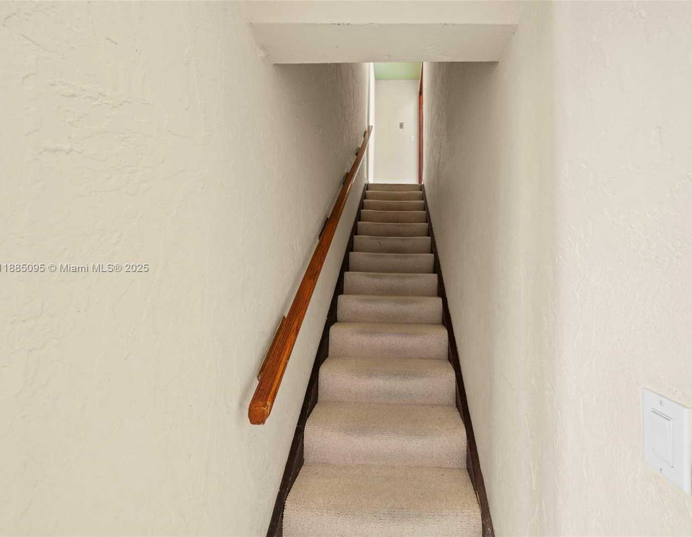 Small Image of 225 ALESIO AVE, Coral Gables Number 44