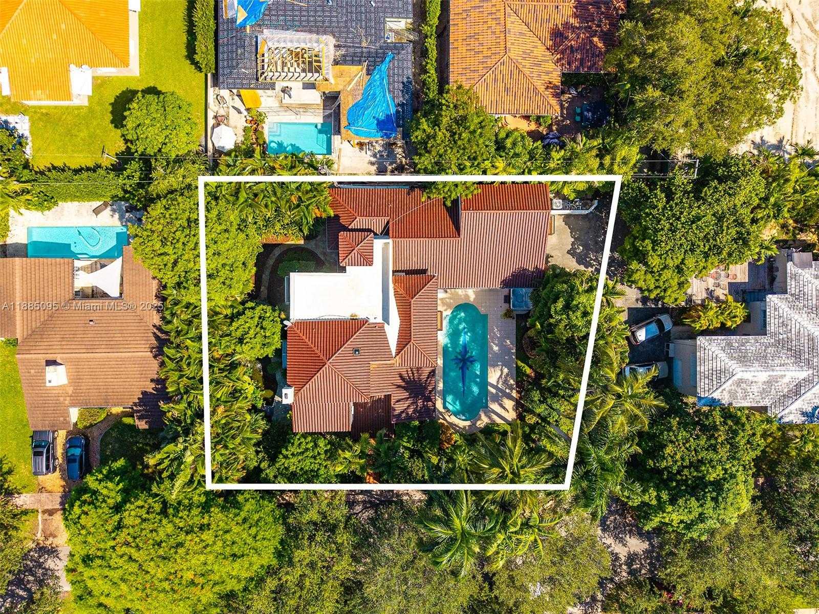 Small Image of 225 ALESIO AVE, Coral Gables Number 63
