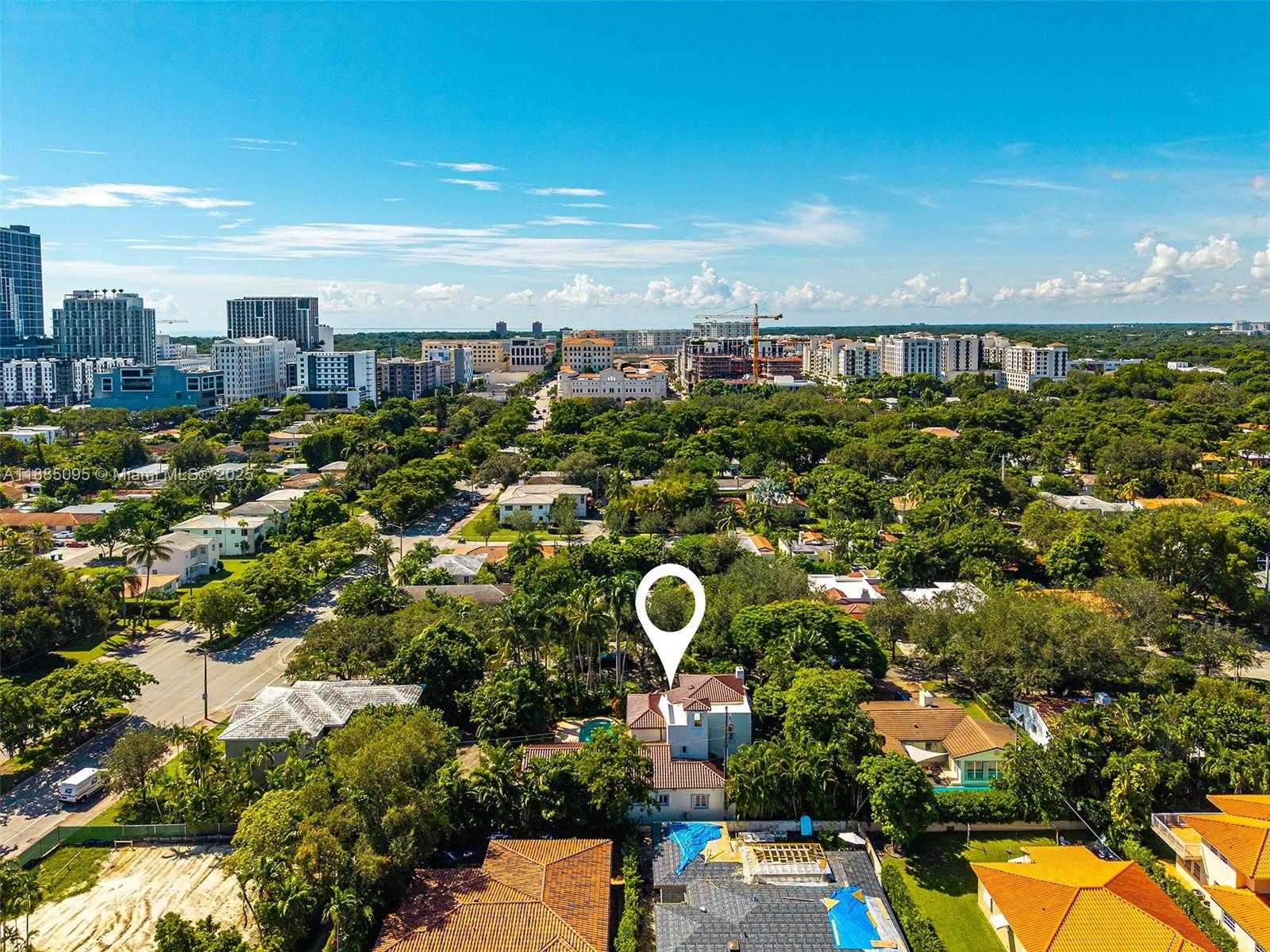 Small Image of 225 ALESIO AVE, Coral Gables Number 66
