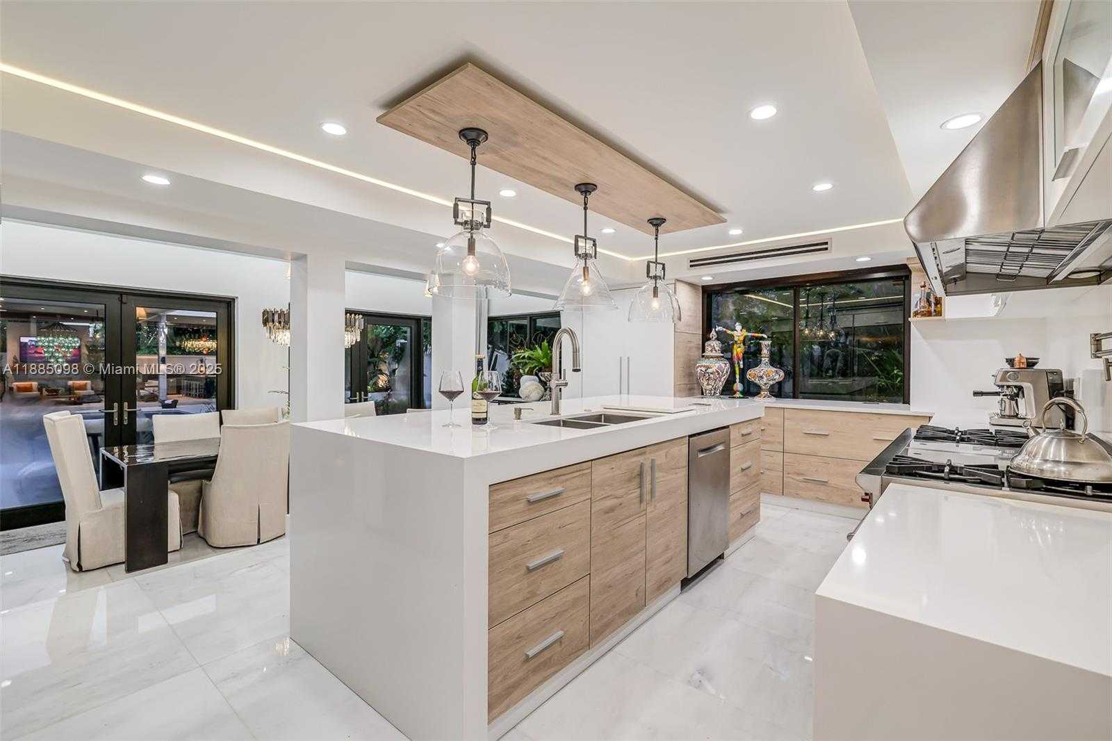 Small Image of 8761 SOUTH WEST 56TH ST, Miami Number 21