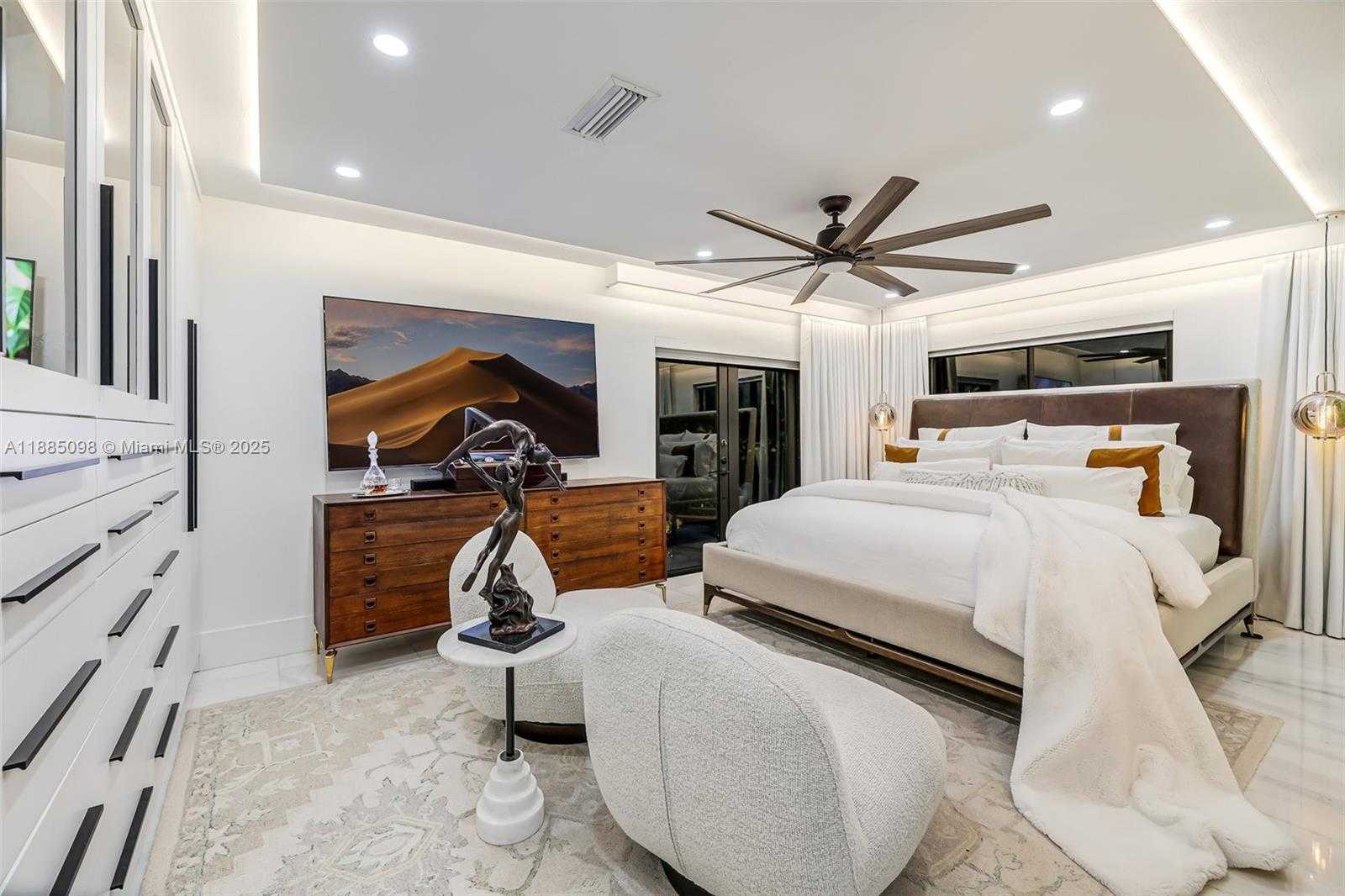 Small Image of 8761 SOUTH WEST 56TH ST, Miami Number 37