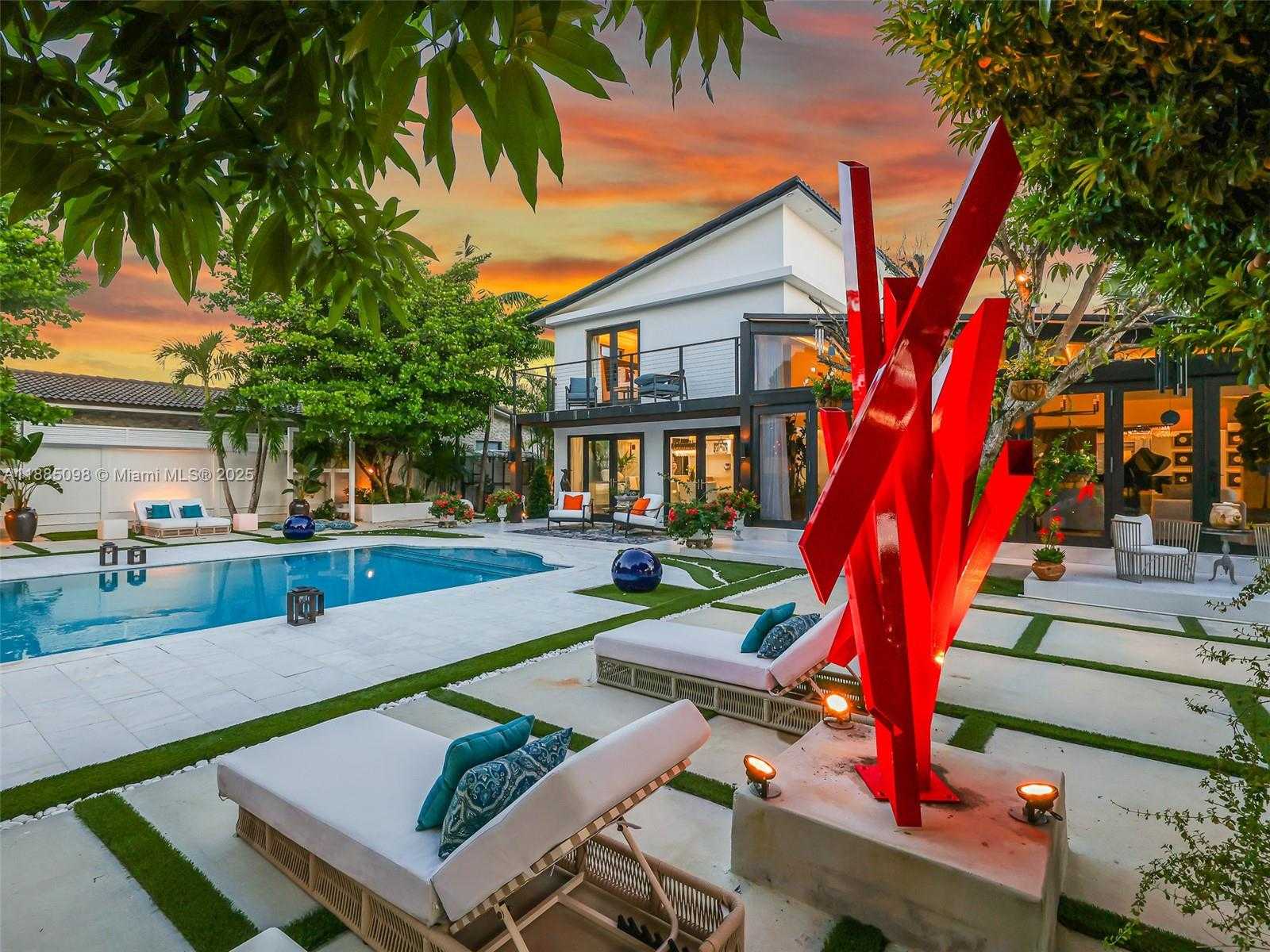Small Image of 8761 SOUTH WEST 56TH ST, Miami Number 63