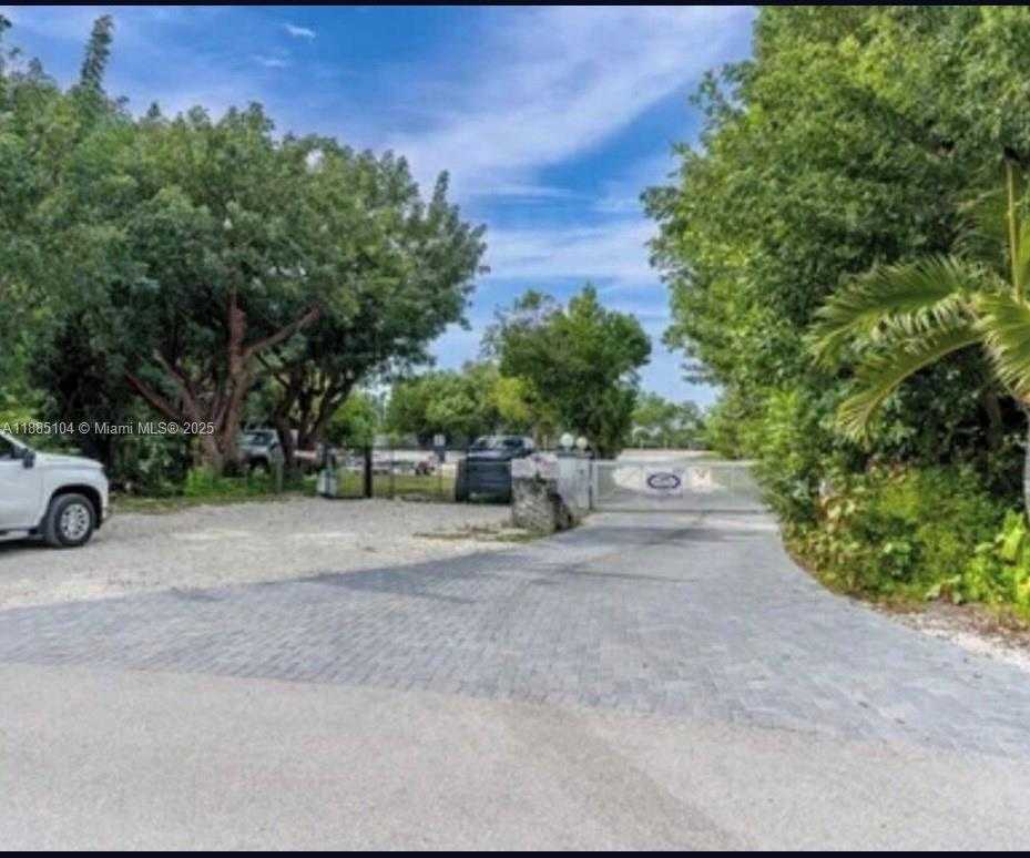 Small Image of 275 PUEBLO ST, Tavernier Number 25