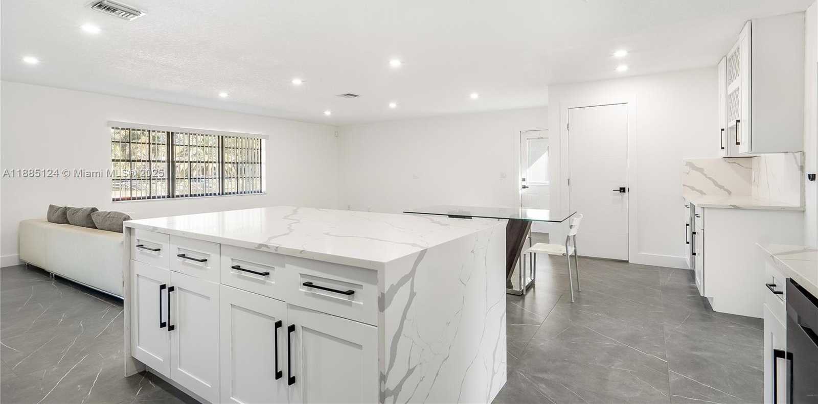 Small Image of 6231 SOUTH WEST 188TH AVE, Southwest Ranches Number 18