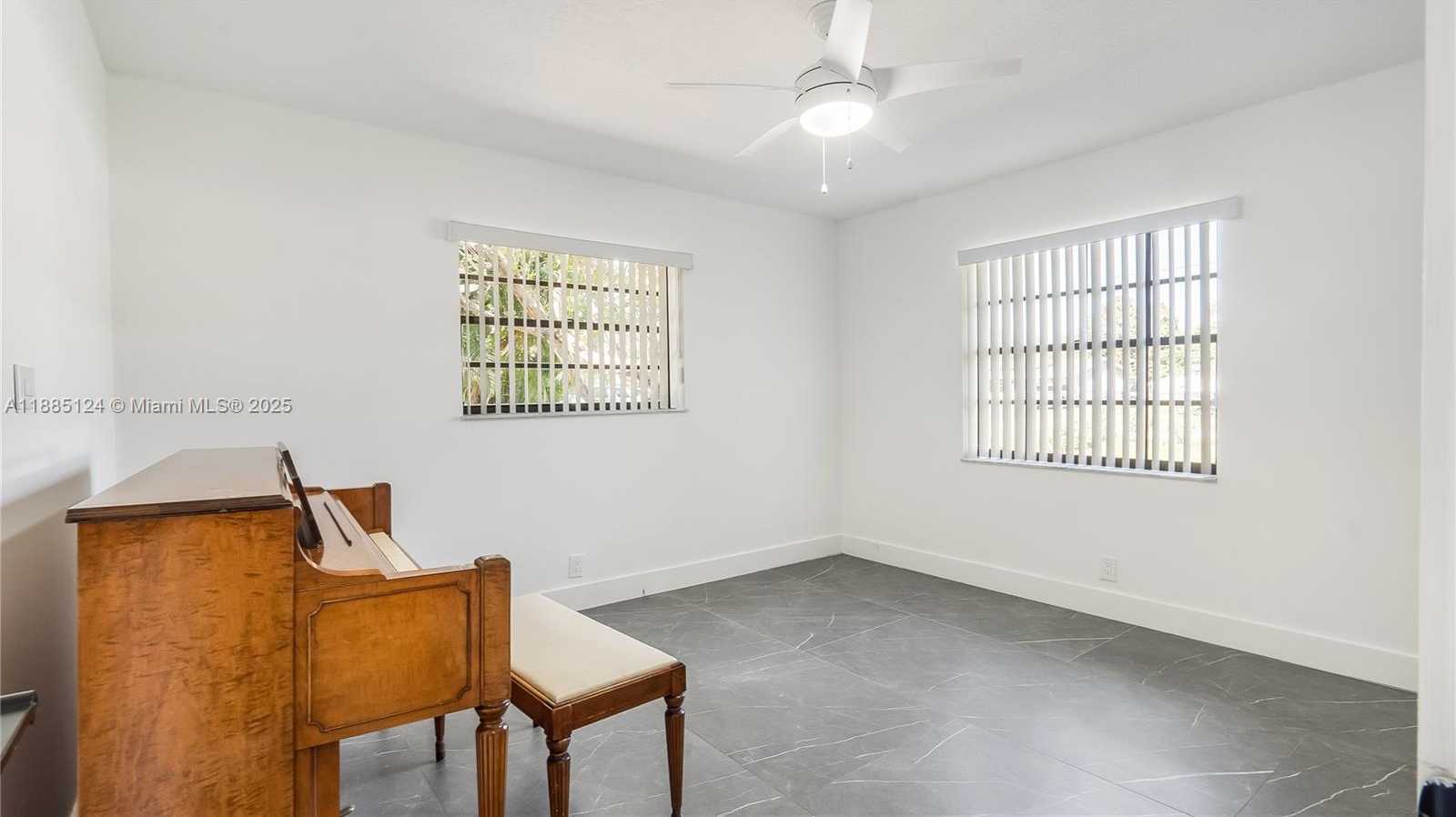Small Image of 6231 SOUTH WEST 188TH AVE, Southwest Ranches Number 30