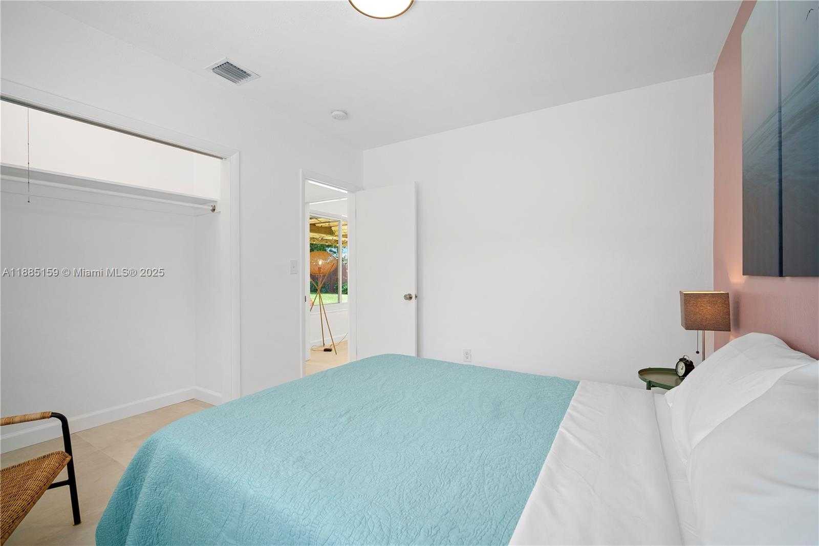 Small Image of 1360 NORTH EAST 138TH ST, North Miami Number 31
