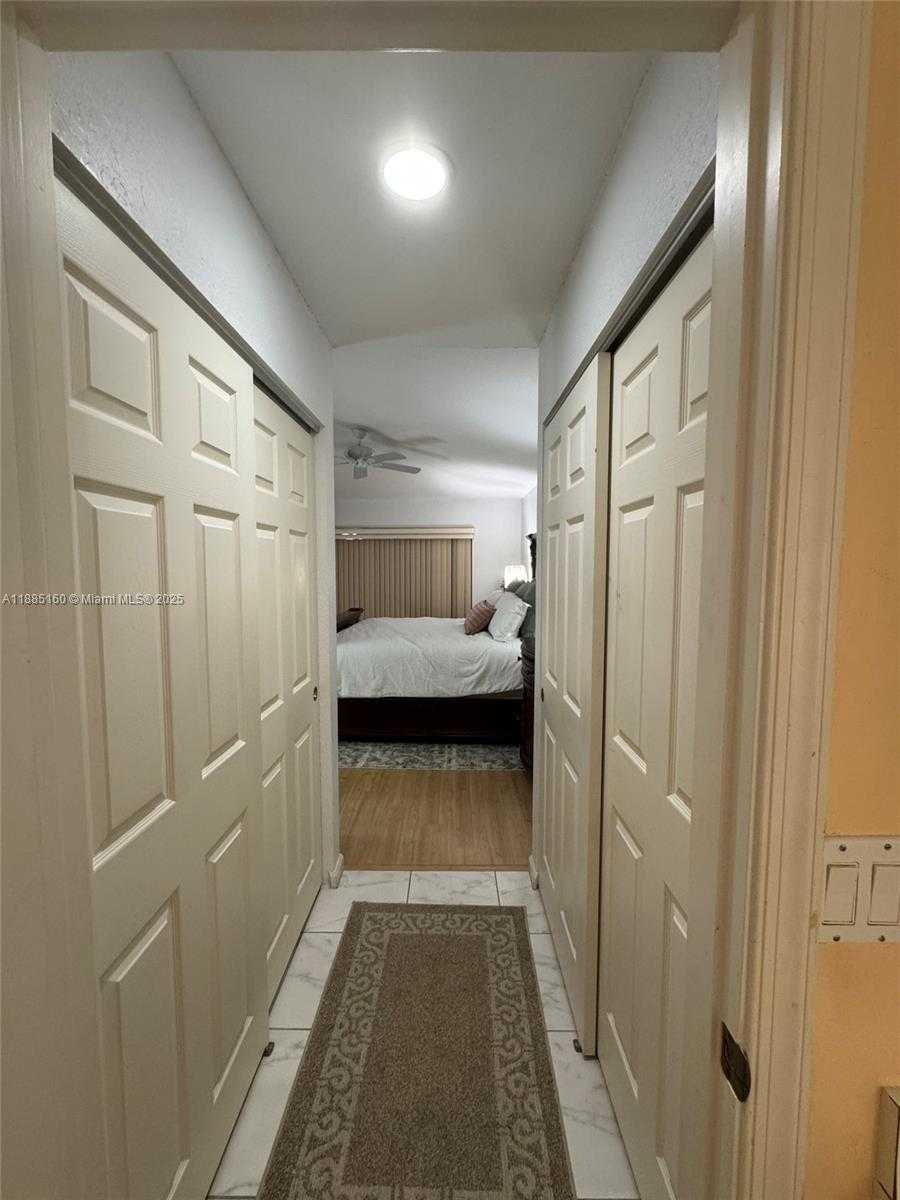 Small Image of 18350 CORAL SANDS WAY, Boca Raton Number 13