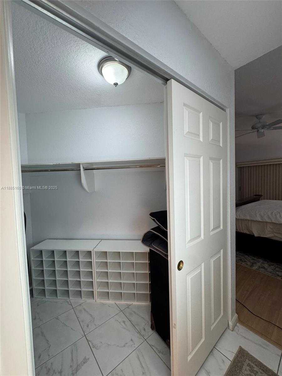 Small Image of 18350 CORAL SANDS WAY, Boca Raton Number 14