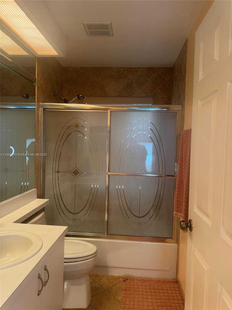 Small Image of 18350 CORAL SANDS WAY, Boca Raton Number 20
