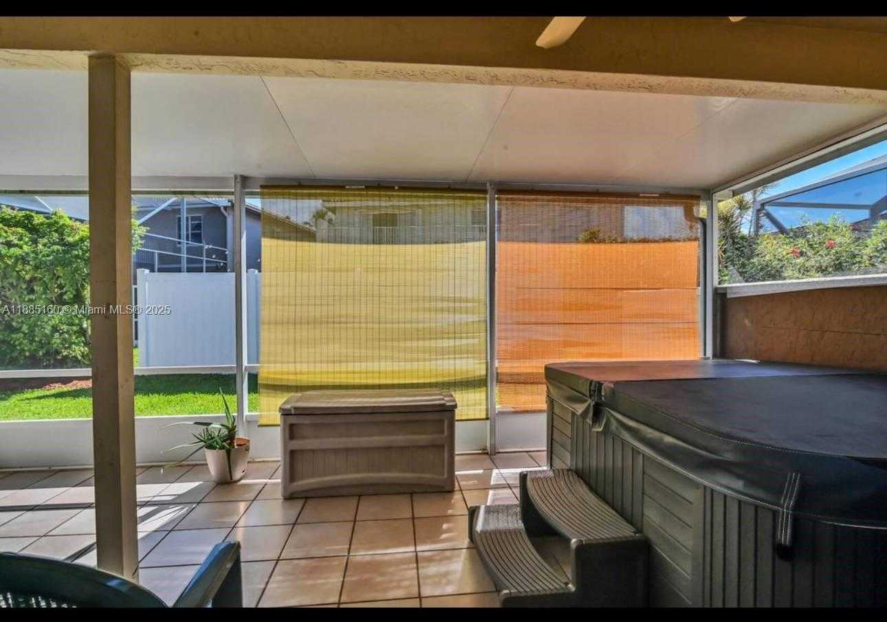 Small Image of 18350 CORAL SANDS WAY, Boca Raton Number 26