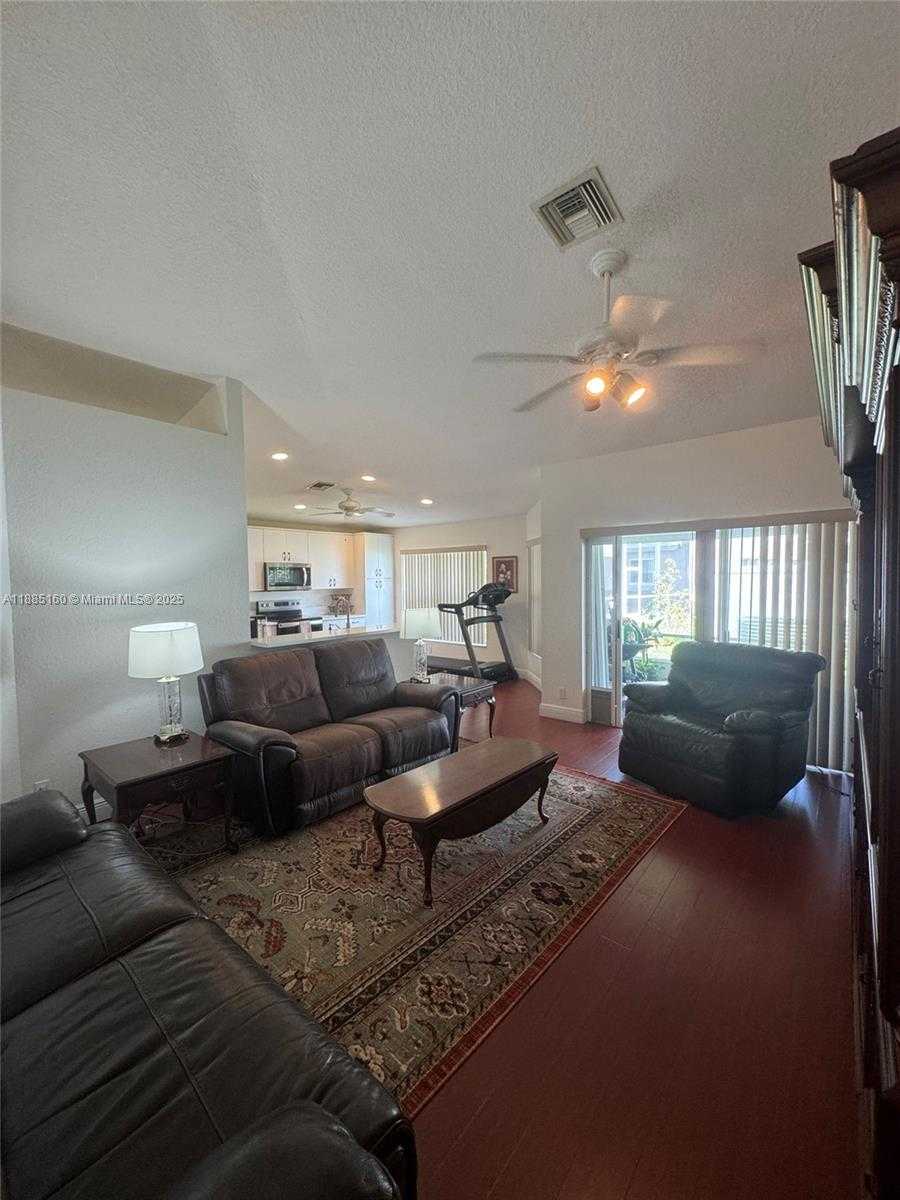 Small Image of 18350 CORAL SANDS WAY, Boca Raton Number 8