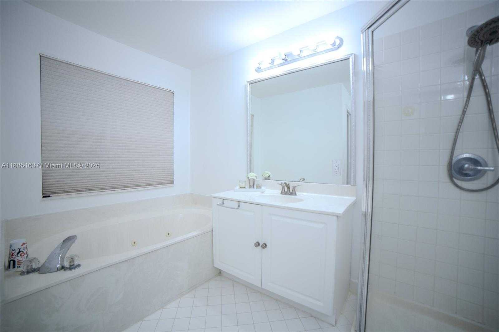 Small Image of 667 CARRINGTON LN, Weston Number 25