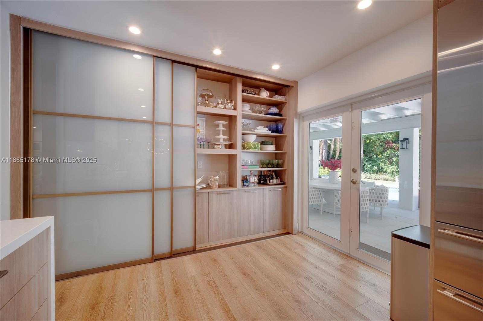 Small Image of 11905 SOUTH WEST 67TH AVE, Pinecrest Number 21