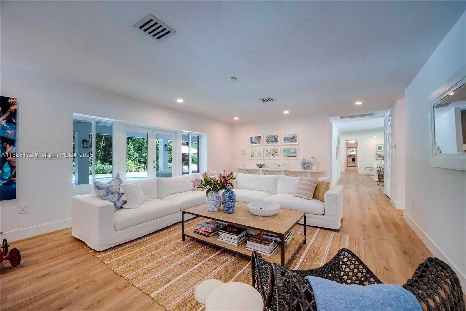 Small Image of 11905 SOUTH WEST 67TH AVE, Pinecrest Number 23