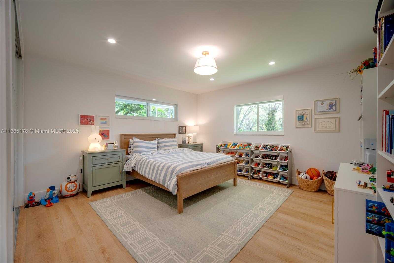 Small Image of 11905 SOUTH WEST 67TH AVE, Pinecrest Number 26