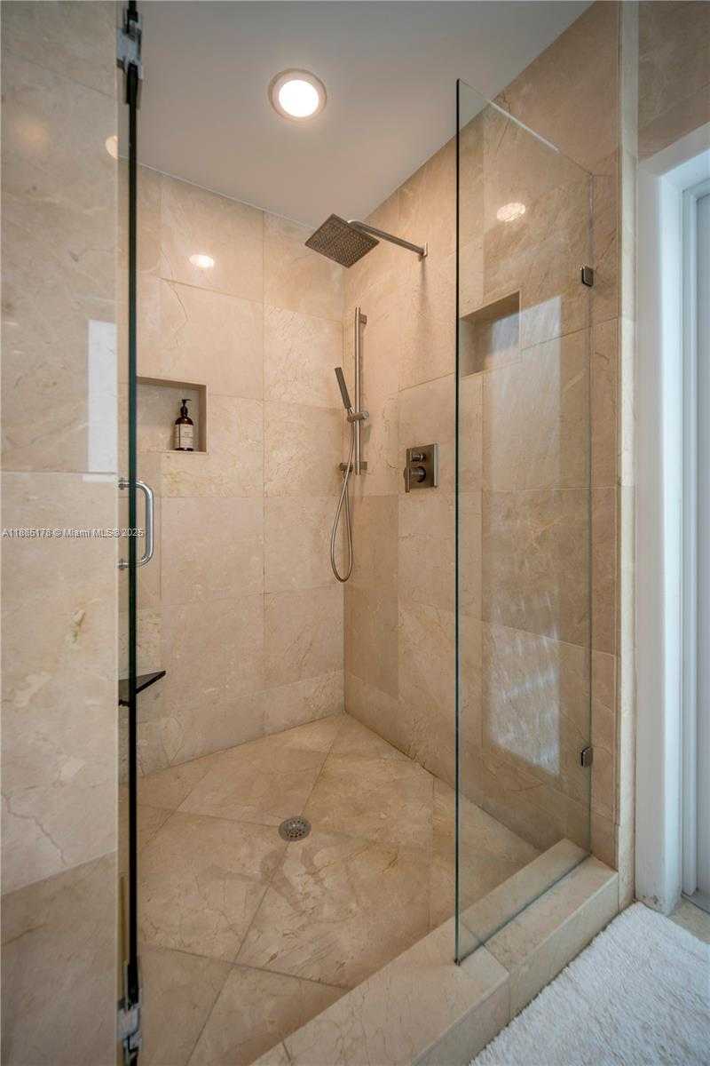 Small Image of 11905 SOUTH WEST 67TH AVE, Pinecrest Number 34