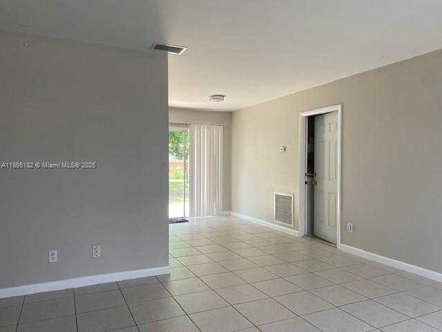 Small Image of 849 SOUTH WEST BAYSHORE BLVD, Port St. Lucie Number 5