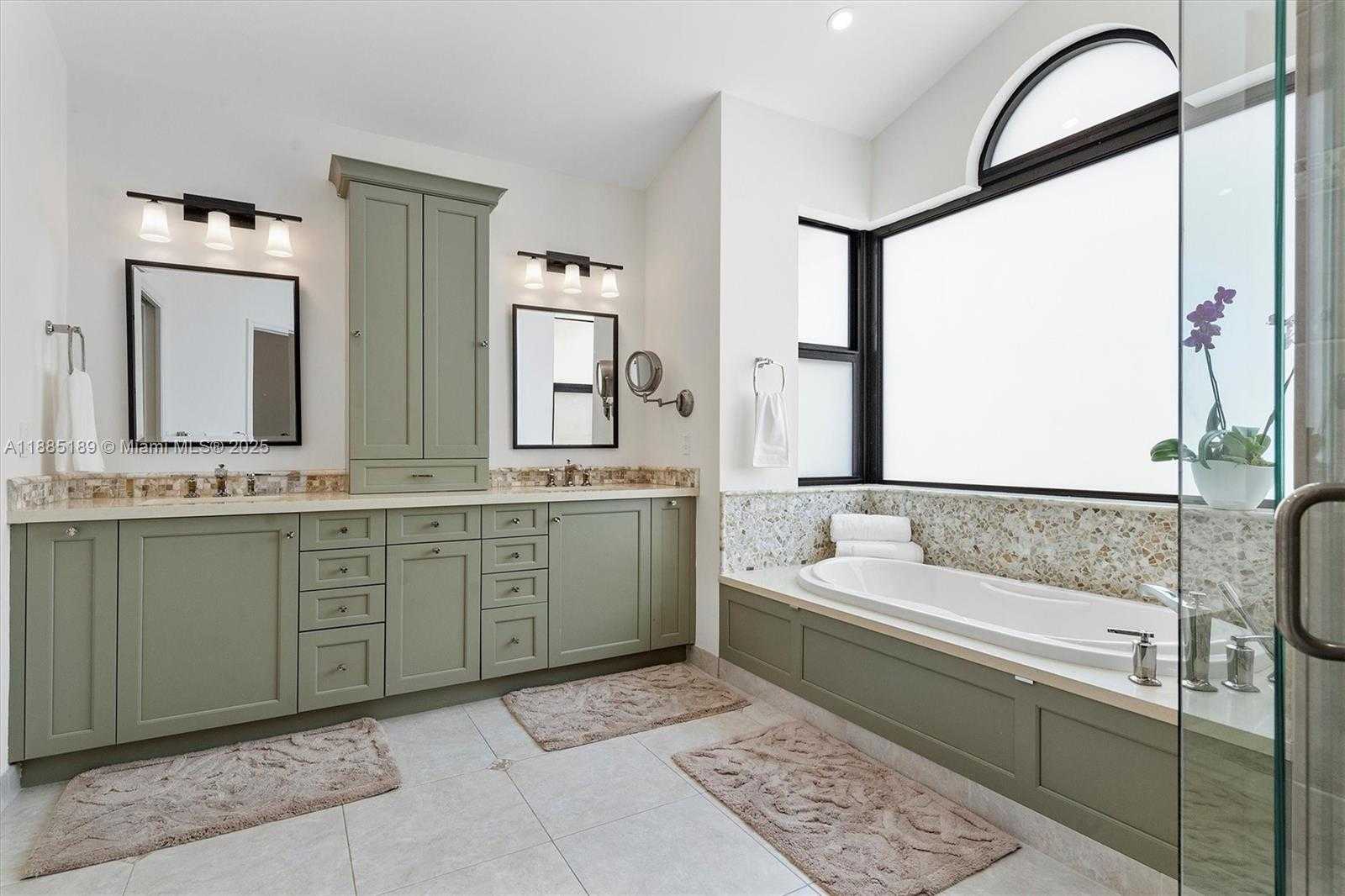 Small Image of 430 ALEXANDRA CIR, Weston Number 16