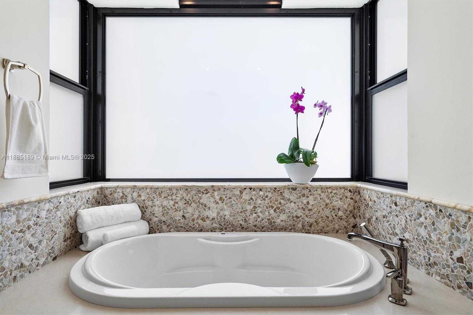 Small Image of 430 ALEXANDRA CIR, Weston Number 18