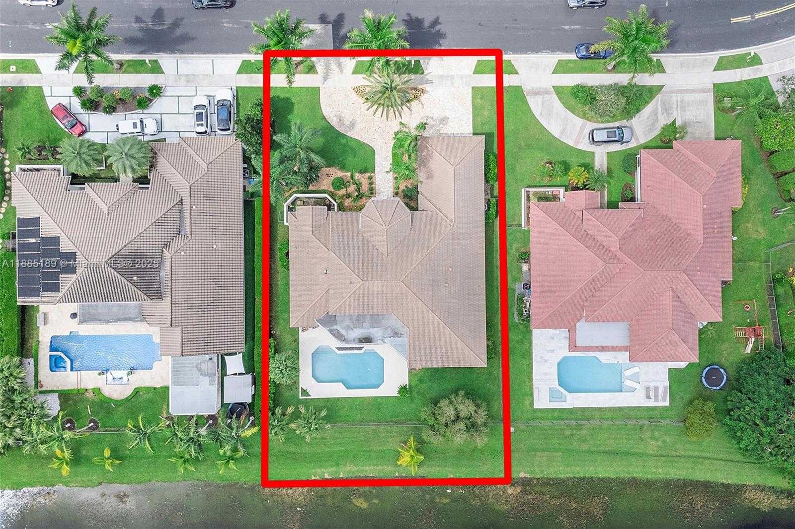 Small Image of 430 ALEXANDRA CIR, Weston Number 35