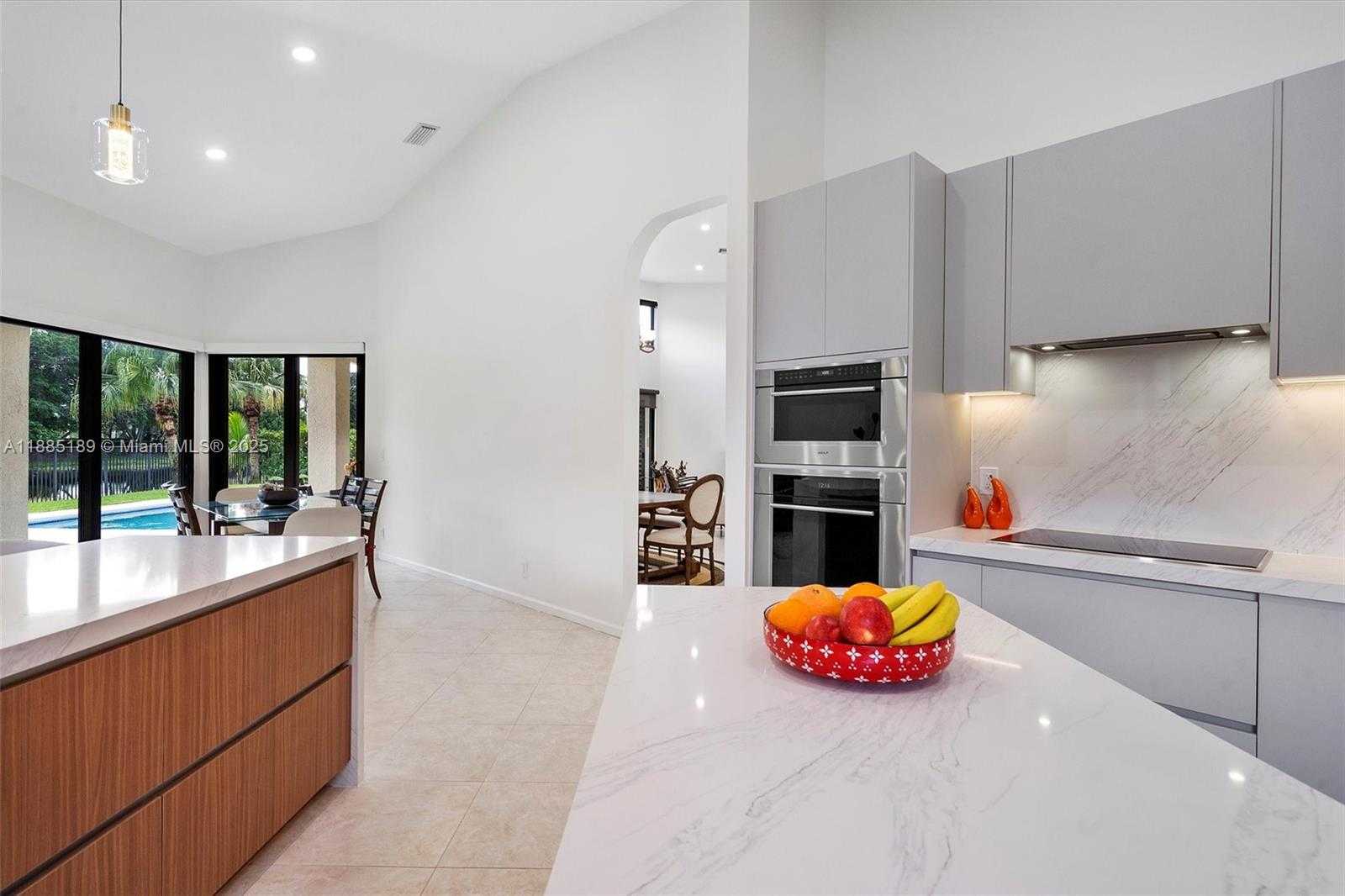 Small Image of 430 ALEXANDRA CIR, Weston Number 43