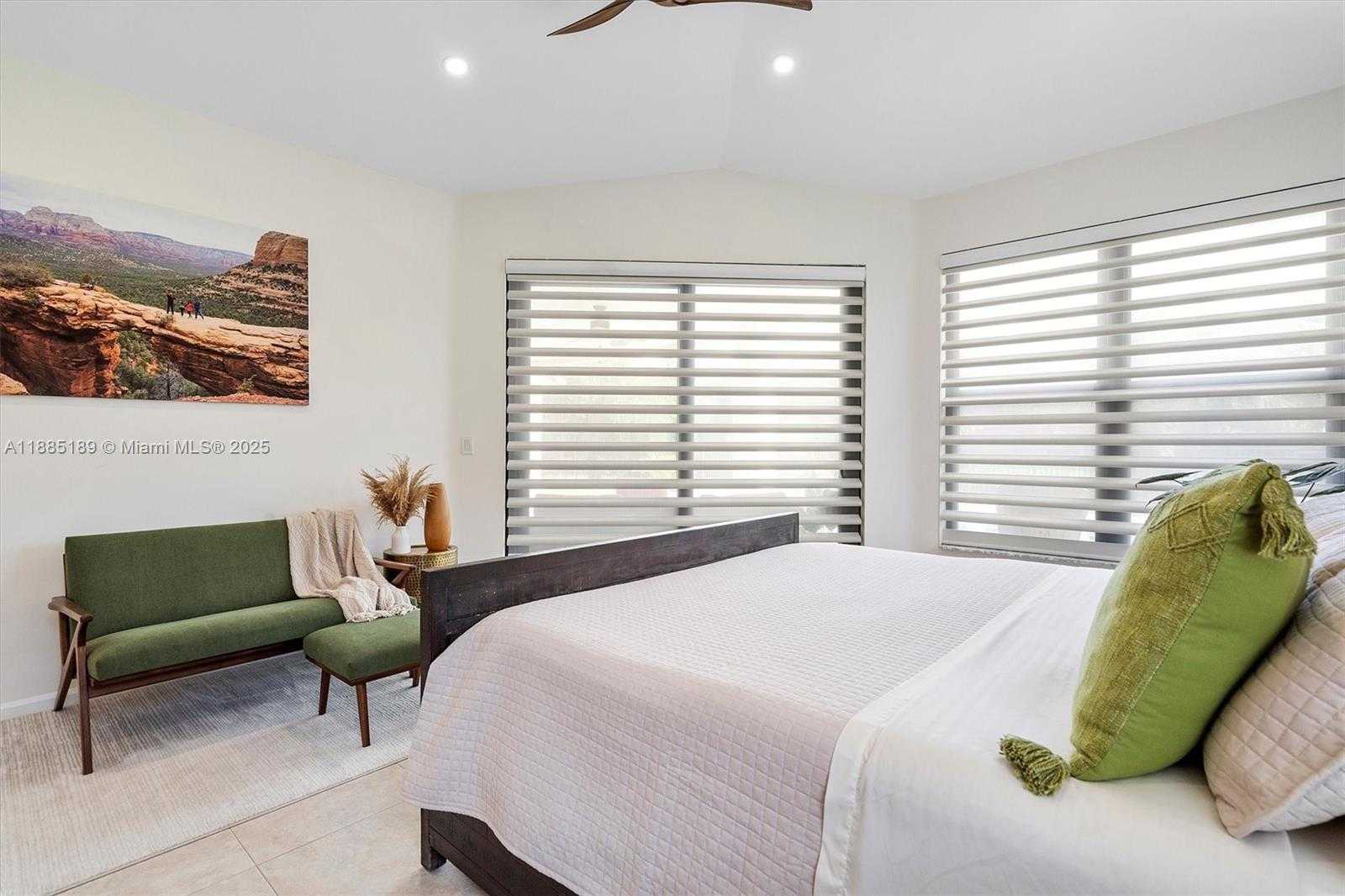 Small Image of 430 ALEXANDRA CIR, Weston Number 47