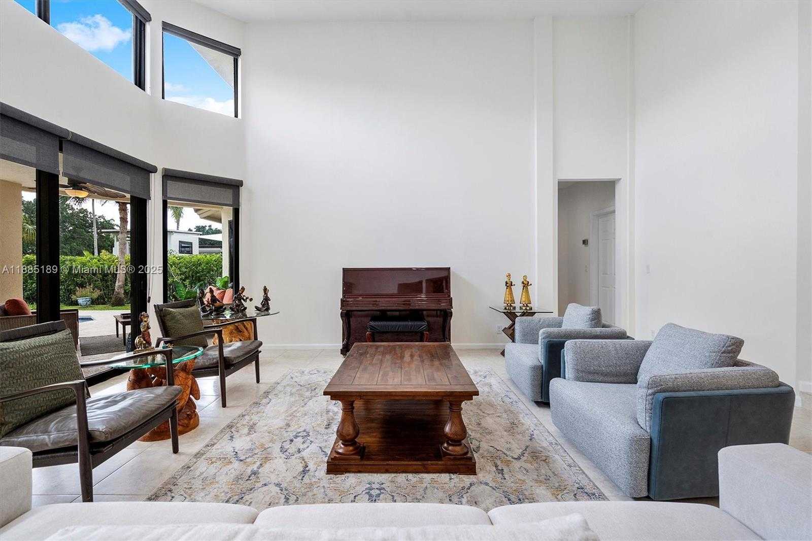 Small Image of 430 ALEXANDRA CIR, Weston Number 56