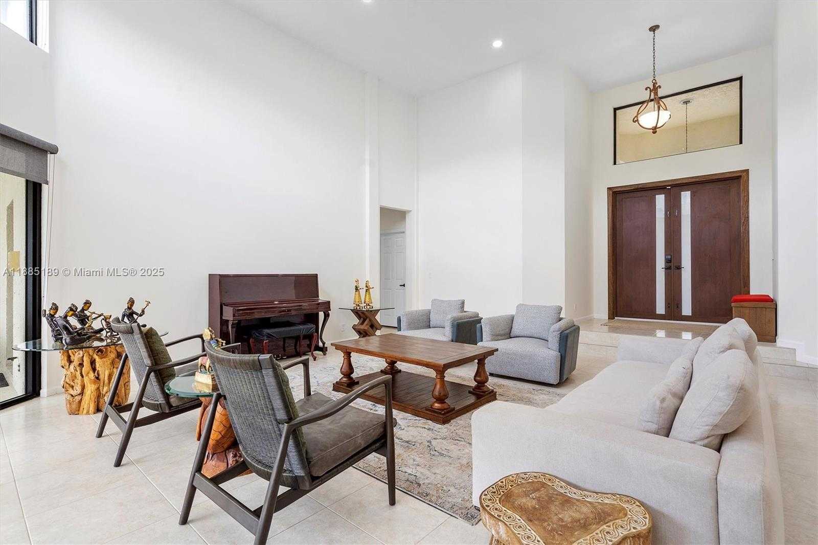 Small Image of 430 ALEXANDRA CIR, Weston Number 57