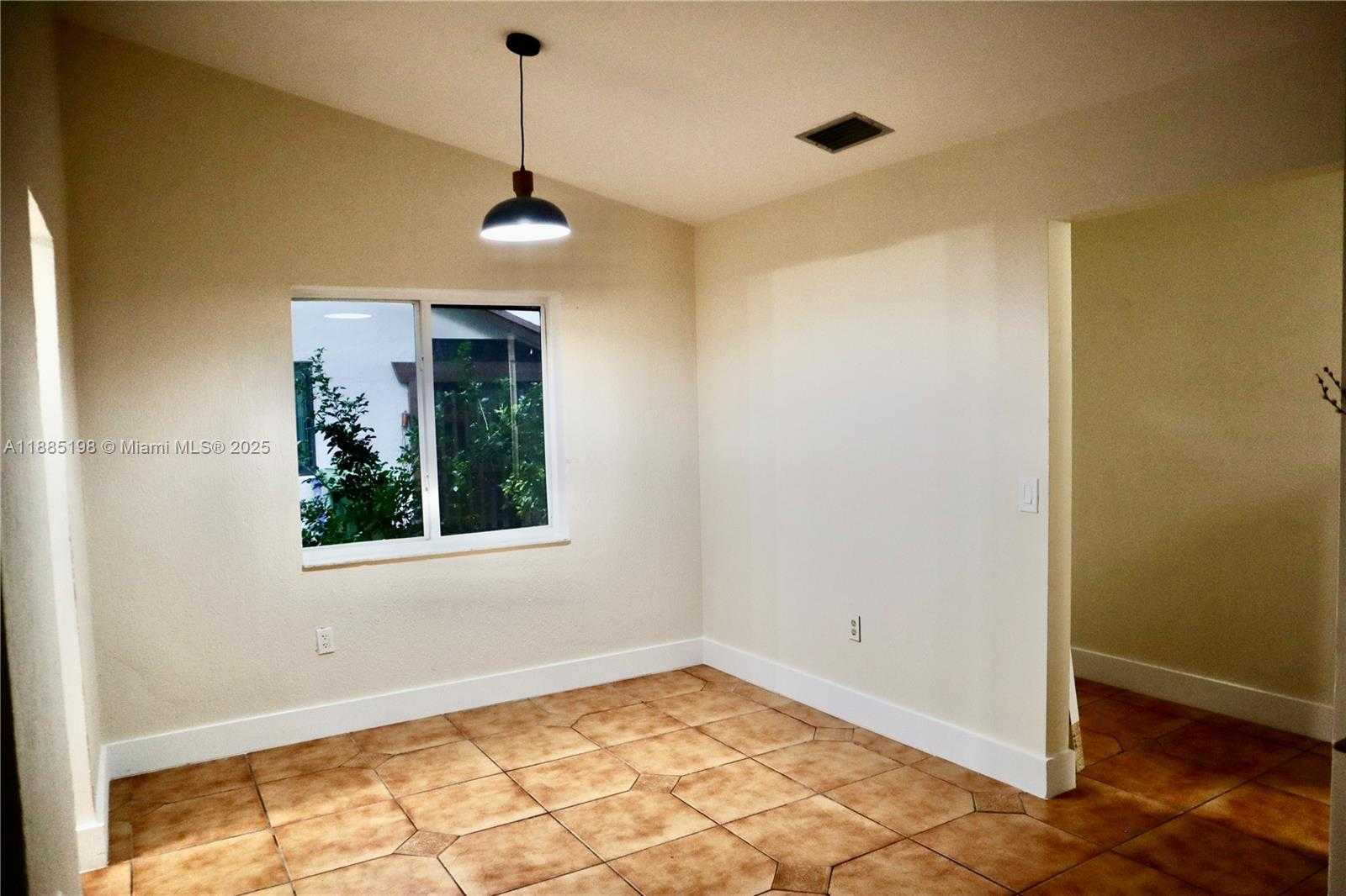 Small Image of 9624 NORTH WEST 16TH CT, Pembroke Pines Number 13