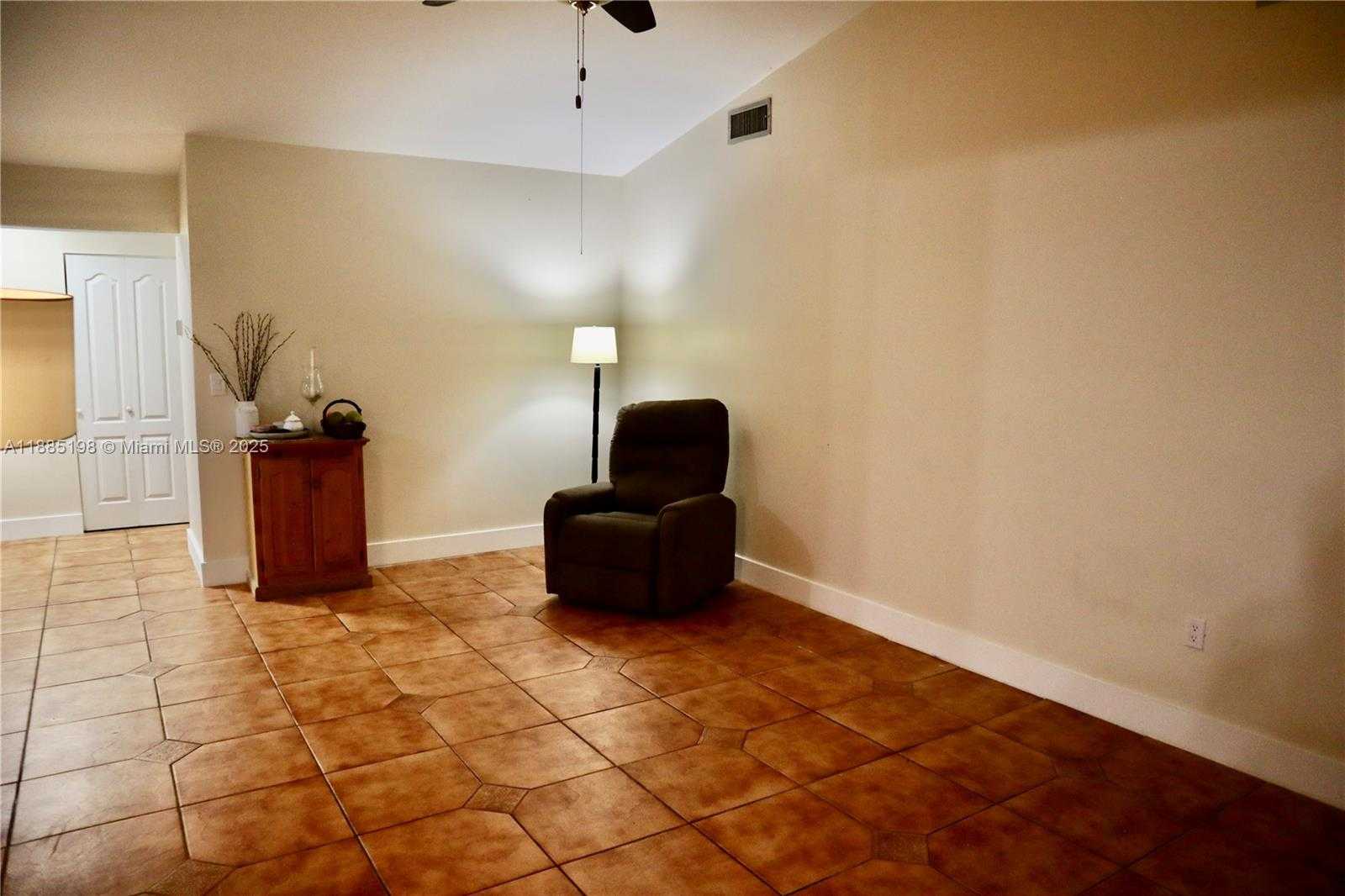 Small Image of 9624 NORTH WEST 16TH CT, Pembroke Pines Number 15