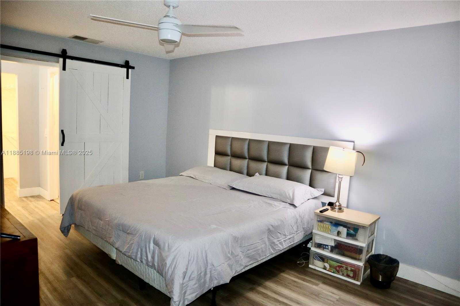 Small Image of 9624 NORTH WEST 16TH CT, Pembroke Pines Number 17