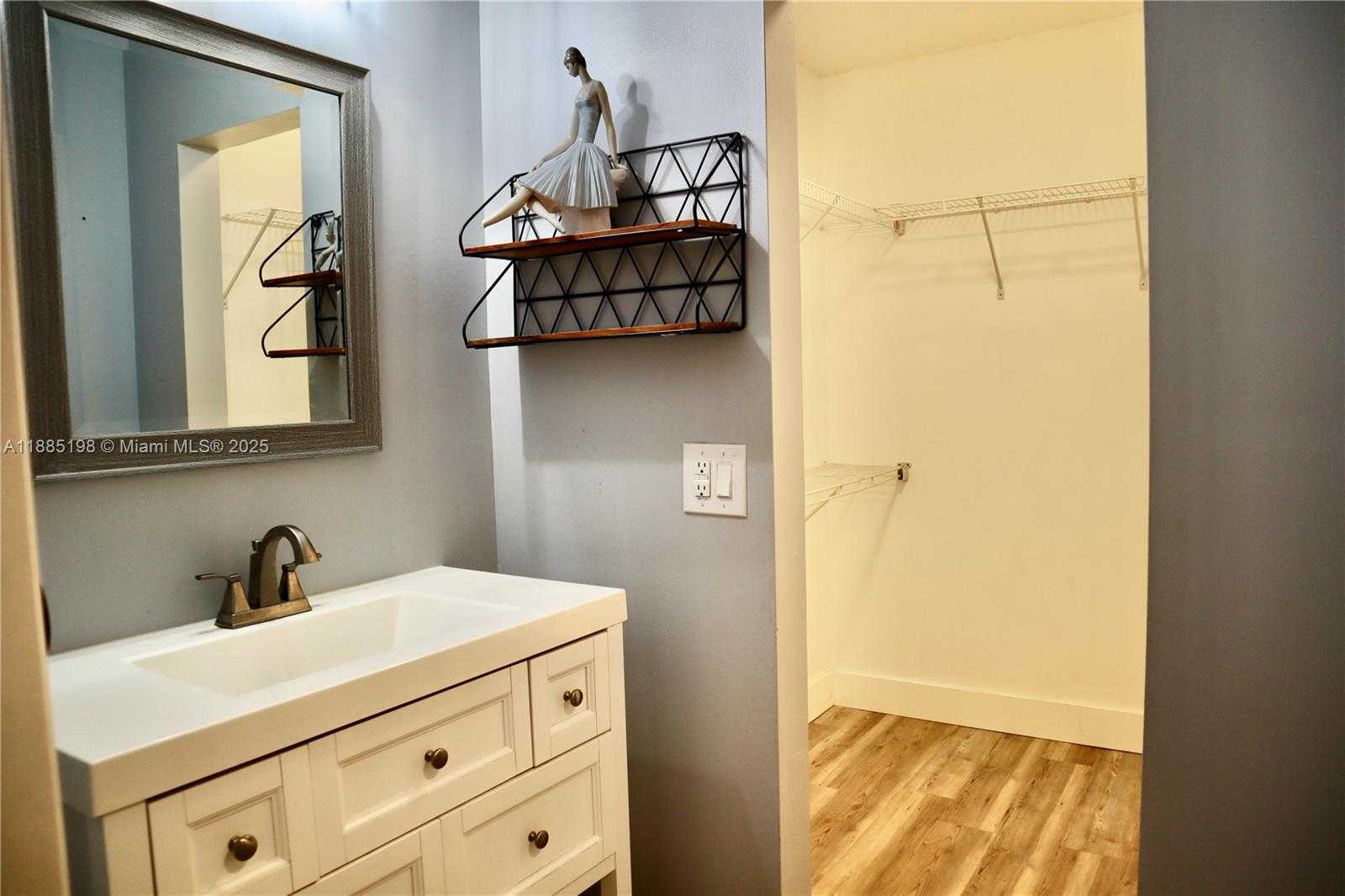 Small Image of 9624 NORTH WEST 16TH CT, Pembroke Pines Number 19