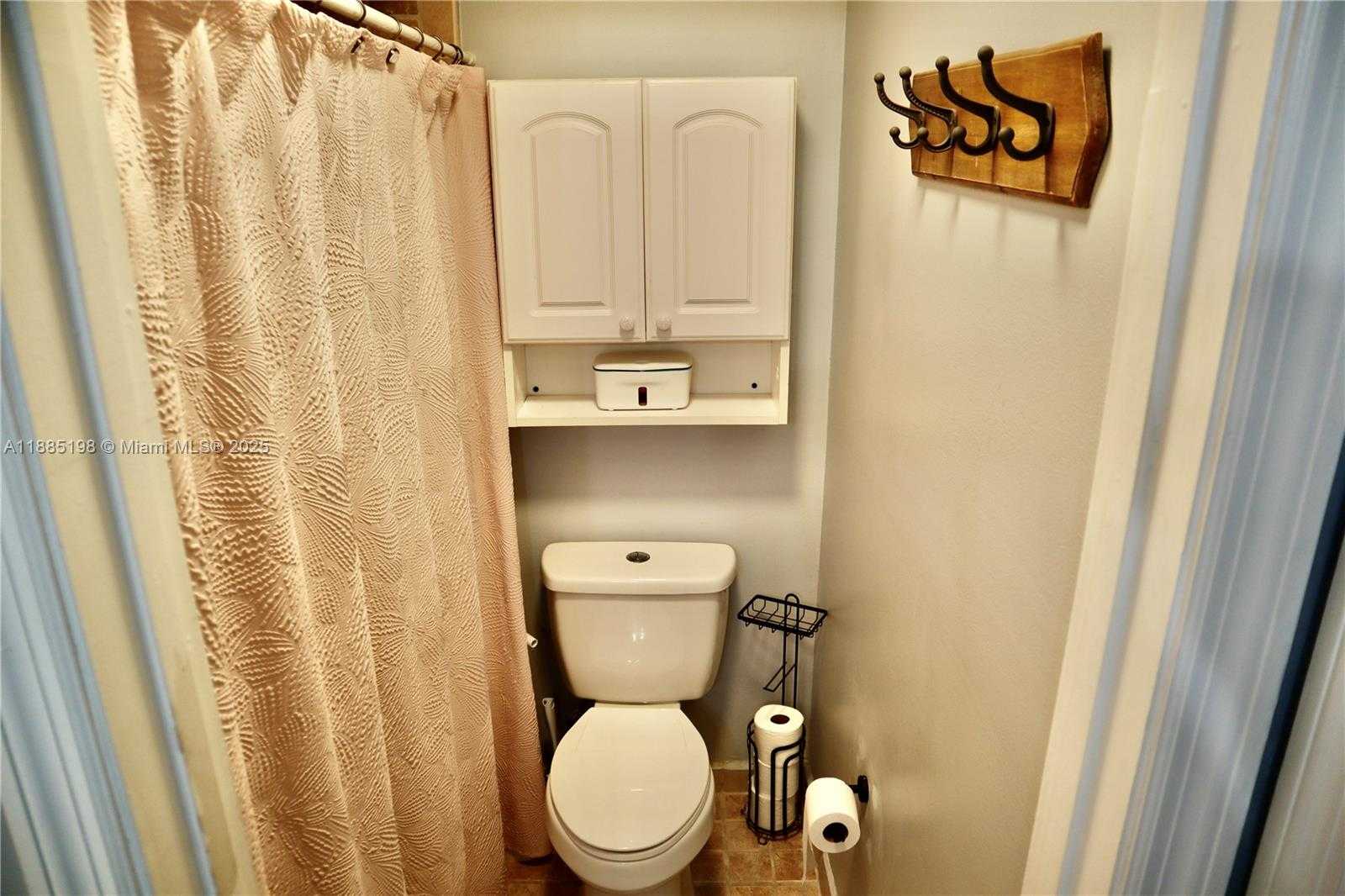 Small Image of 9624 NORTH WEST 16TH CT, Pembroke Pines Number 21