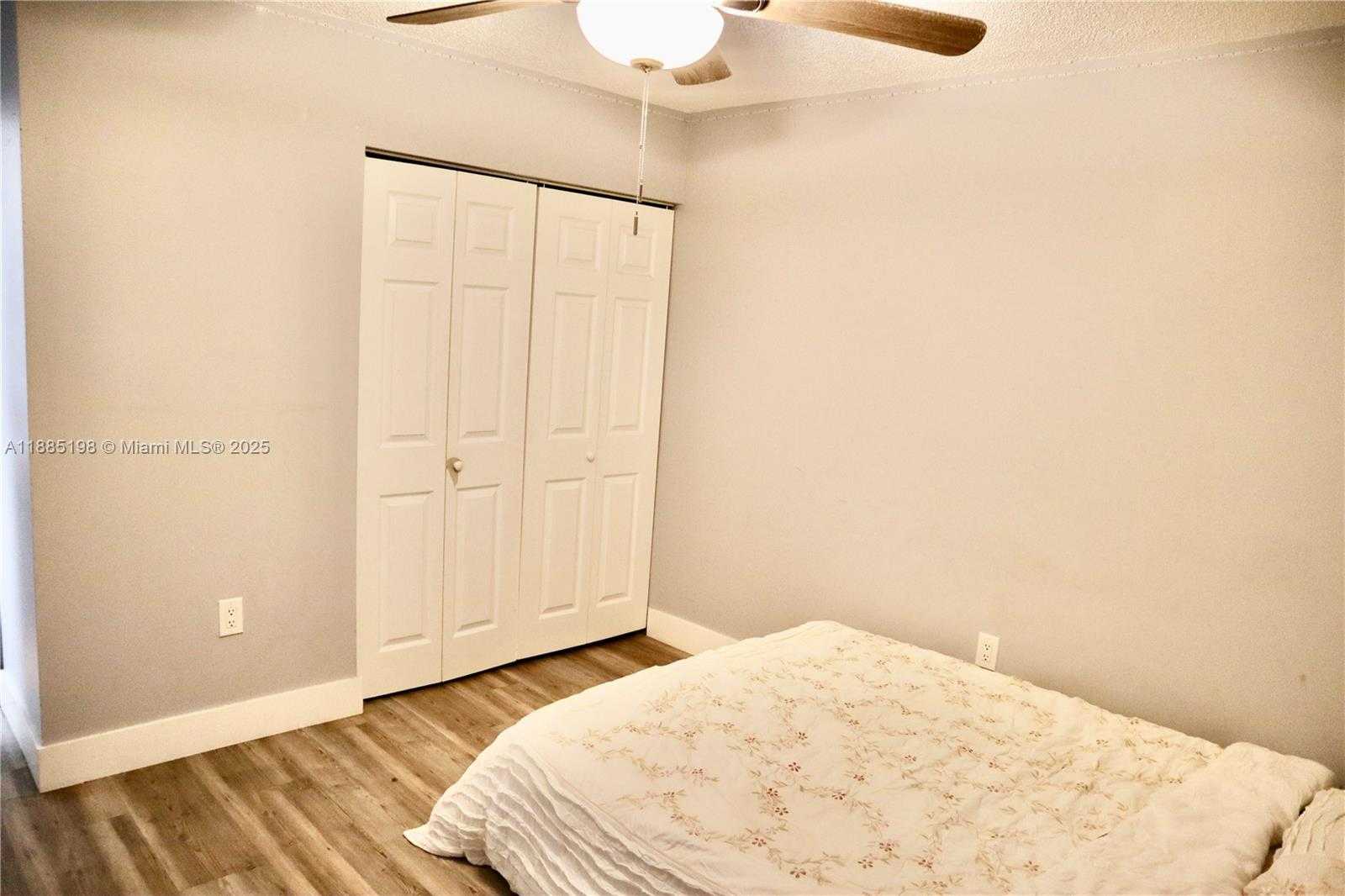 Small Image of 9624 NORTH WEST 16TH CT, Pembroke Pines Number 27