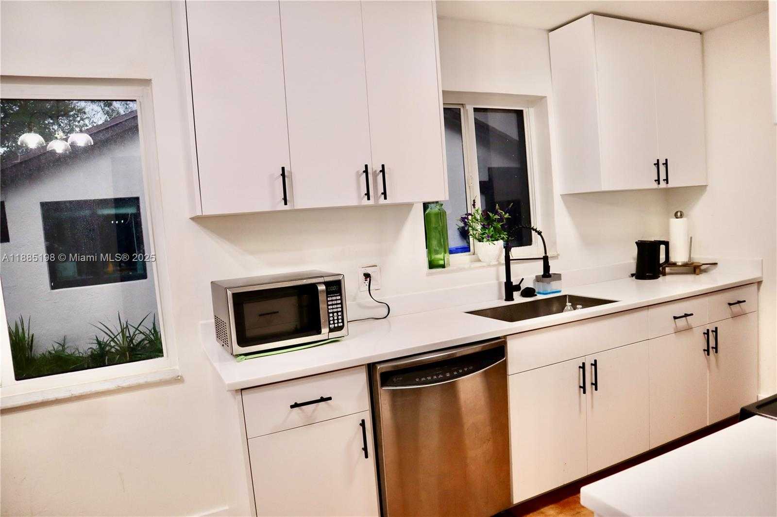 Small Image of 9624 NORTH WEST 16TH CT, Pembroke Pines Number 9