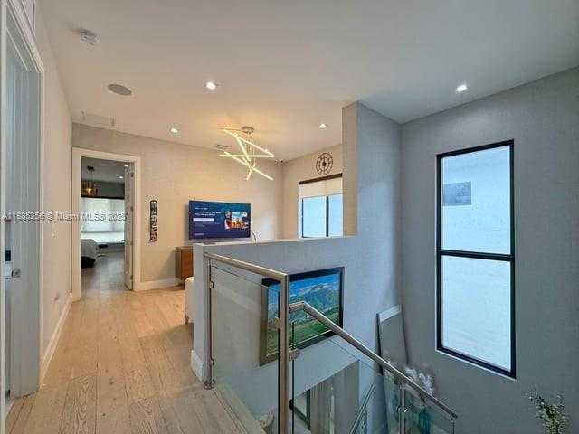 Small Image of 4761 NORTH WEST 85TH AVE, Doral Number 14