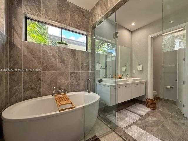 Small Image of 4761 NORTH WEST 85TH AVE, Doral Number 19