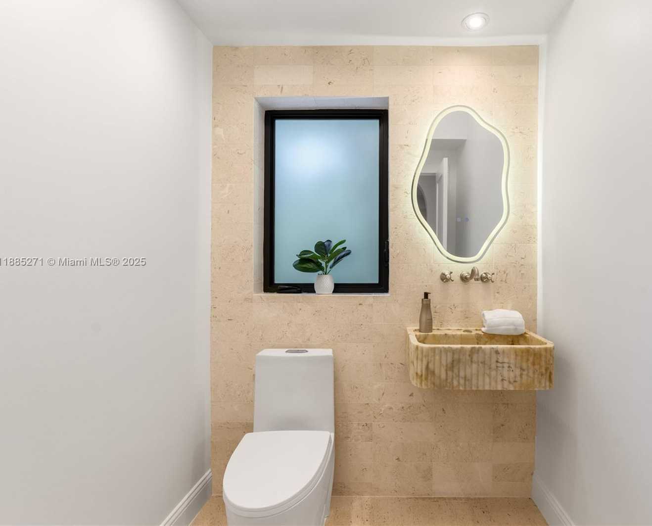 Small Image of 3700 HIBISCUS ST, Miami Number 16